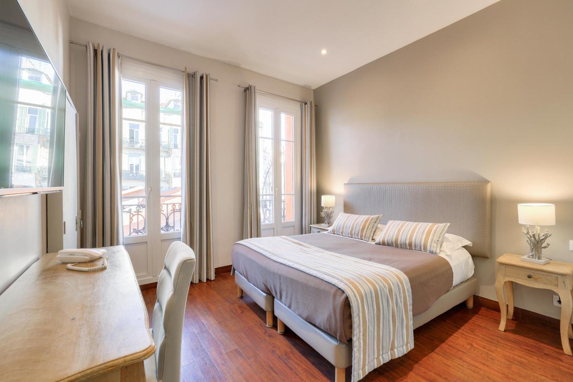 Hotel Lepante Nice Eksteriør billede